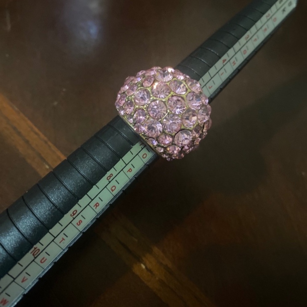 Rhinestones ring - Picture 5 of 6